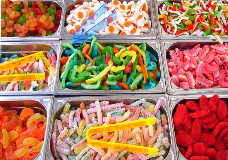 vitrine-CONTES-min_pick_and_mix_children's_sweets_candy_colorful_treat_confectionery-1020869
